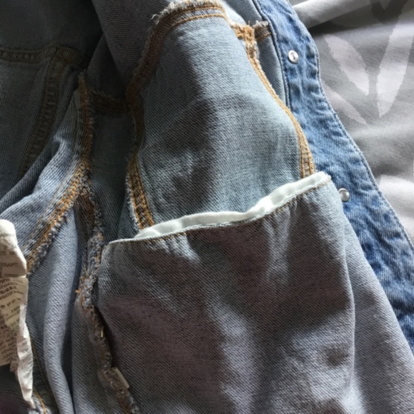 NWOT Oversized Denim Jacket - Picture 6 of 6